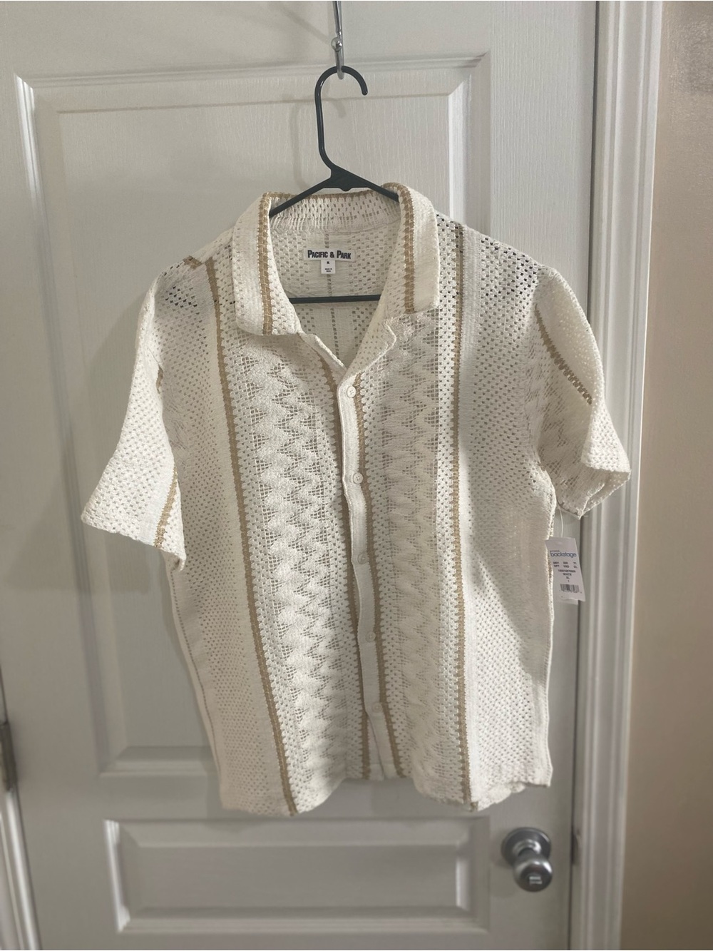 Cream Short-Sleeve Knit Men's Button-Down Shirt